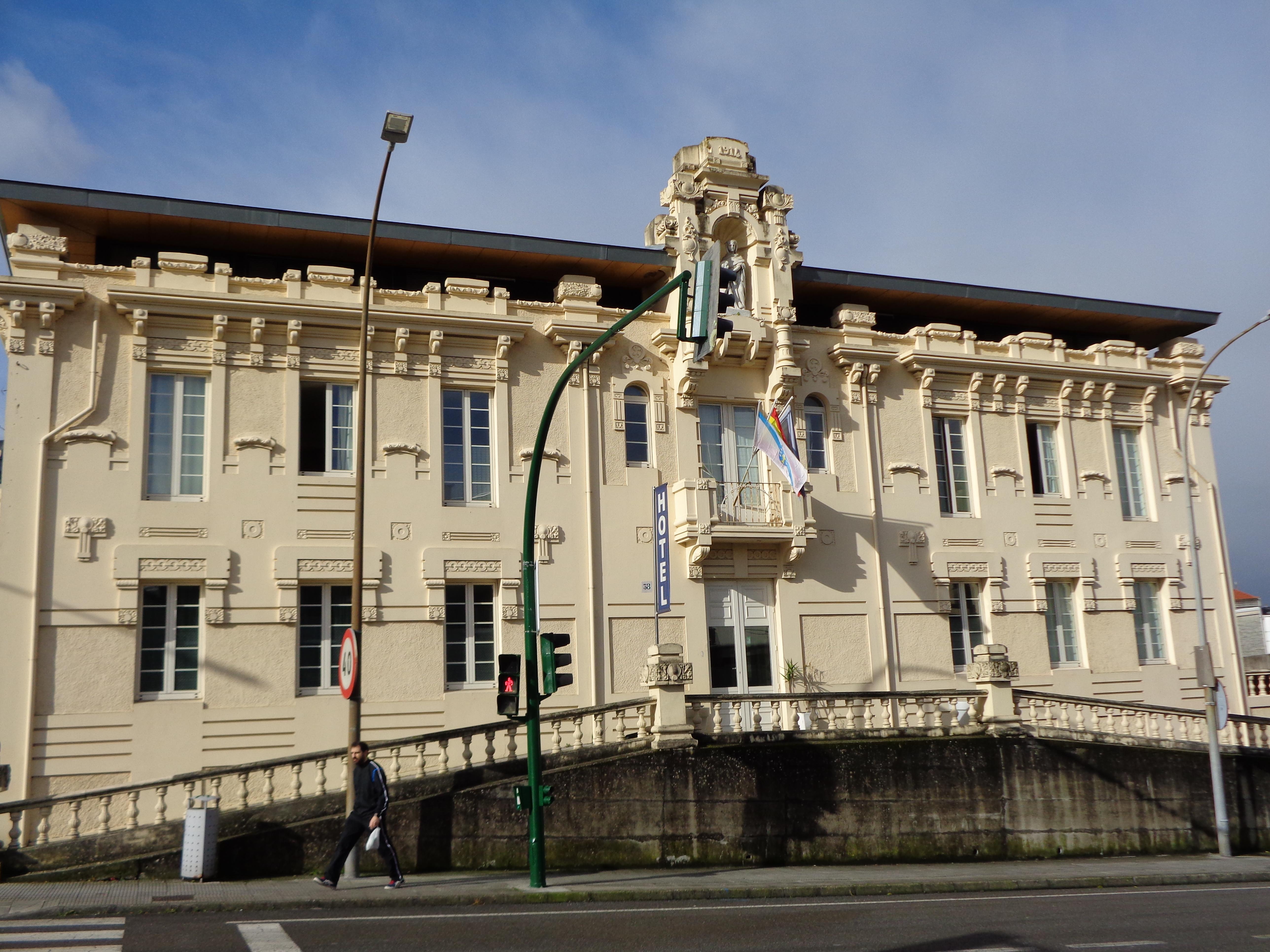 Hotel Villa De Betanzos Exterior photo